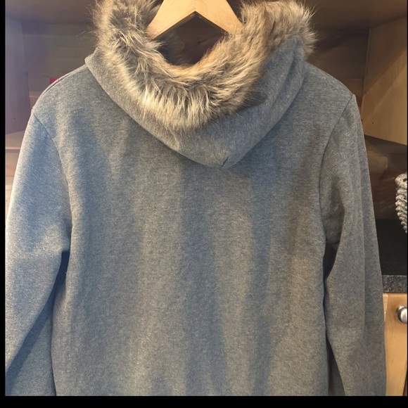 Disney FROZEN gray fur trim hoodie full ZIP “The Musical Worth Melting For” MED - Picture 9 of 9